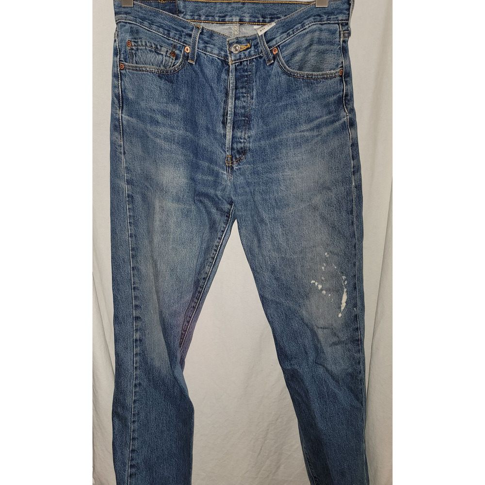 Levis  Size    W 34    L 32